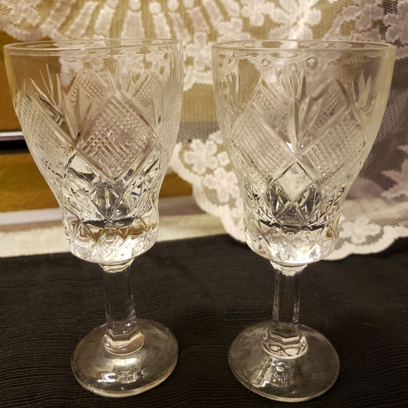 Vtg Clear Cut Crystal Pedestal Footed Wine Glasses - Picture 5 of 8